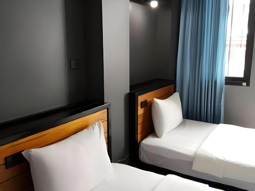 Hotel Chomtrang Zewnętrze zdjęcie